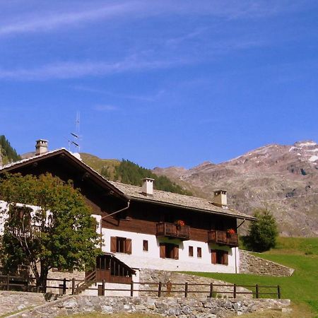 Hotel Lysjoch Gressoney-la-Trinité Exterior foto