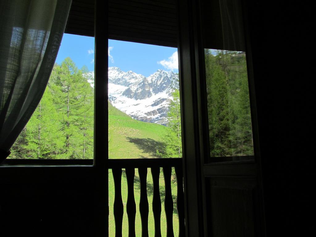 Hotel Lysjoch Gressoney-la-Trinité Exterior foto
